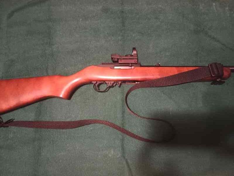 Ruger 10/22 semi auto rifle blued w/wood stock