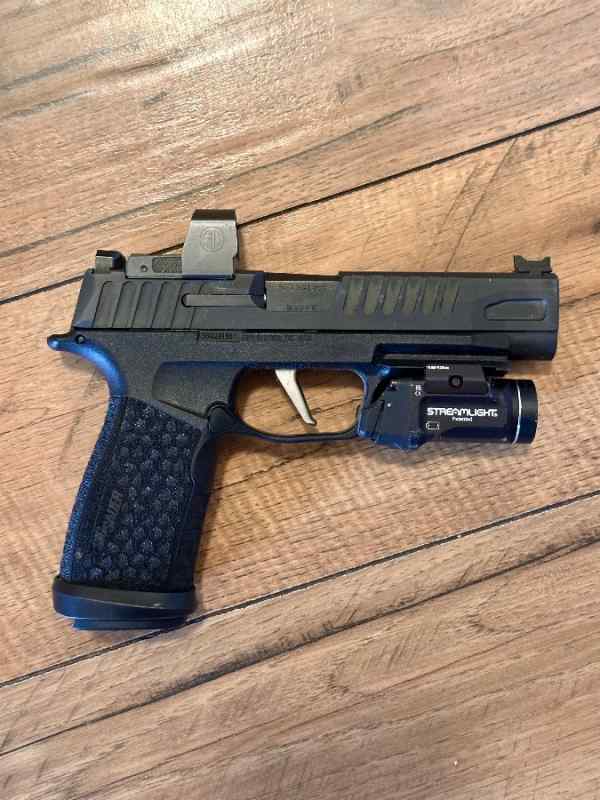 P365 FUSE w/ Romeo Red Dot