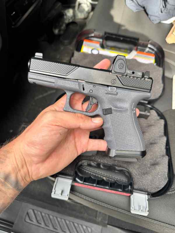 Glock 19 gen 4 grey frame 