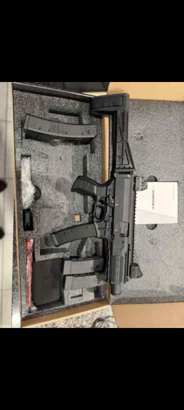 CZ Scorpion 3+plus pistol 9mm.