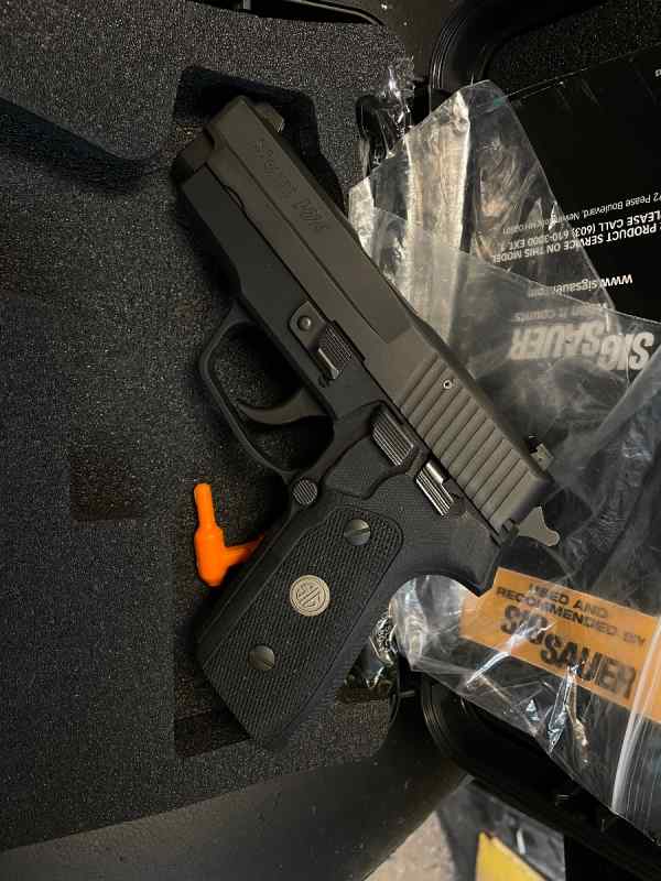 mint sig p 225a1-trade for ar