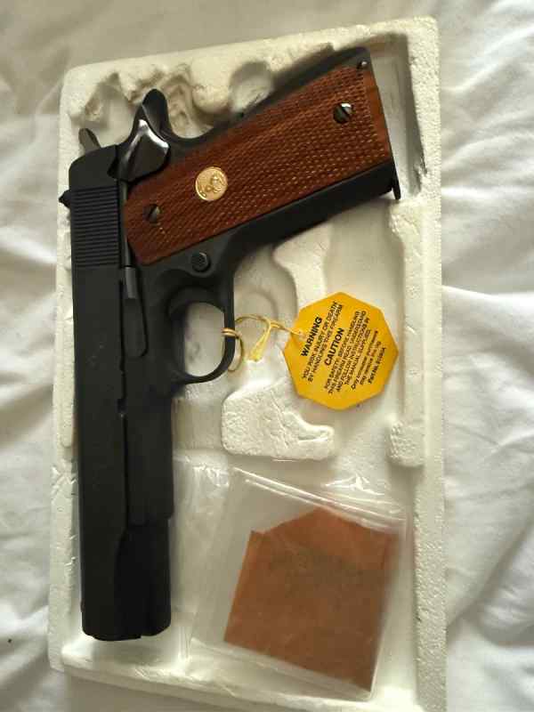 Colt 1911 