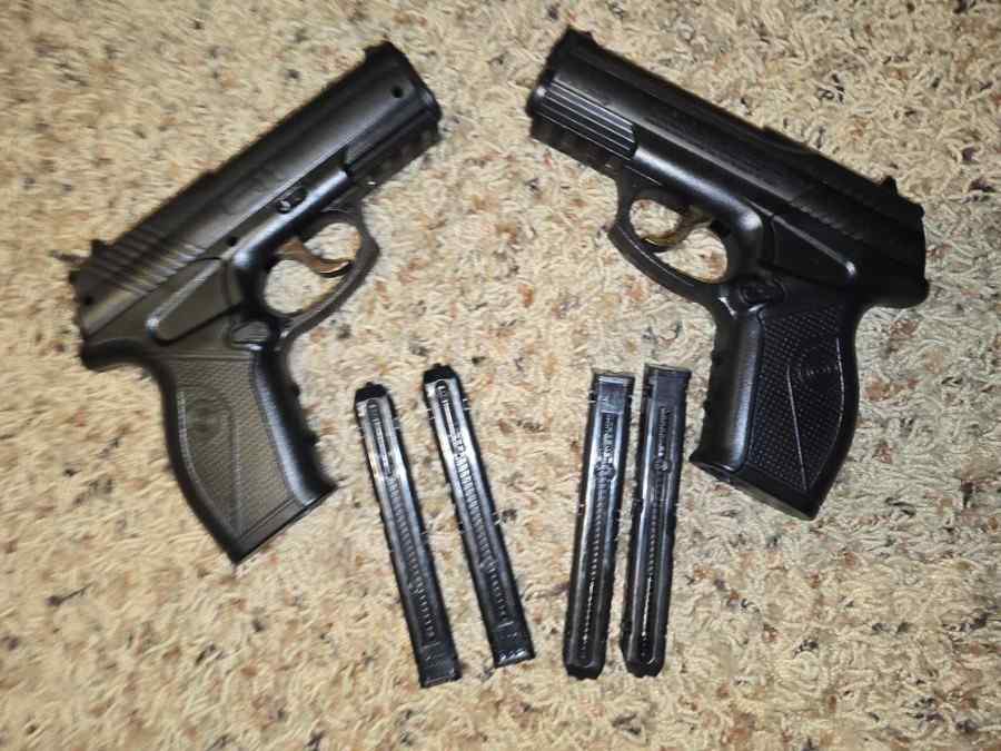 2x Crosman C11 Semi-Auto Air Pistols