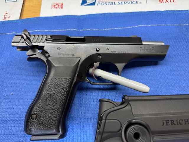 Jericho 941 2.jpeg