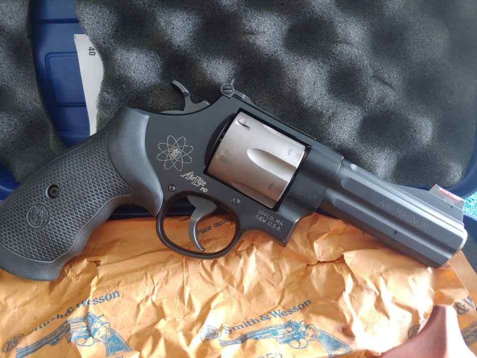 S&amp;W 329PD 44 Mag Ultralite