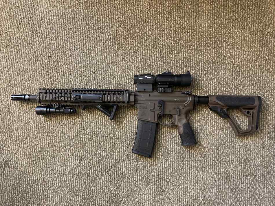 Daniel Defense M4A1 Mil Spec+ AR-15 5.56