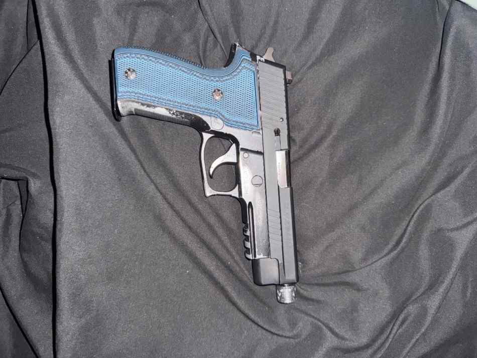 SIG SAUER P226 BlackWater 