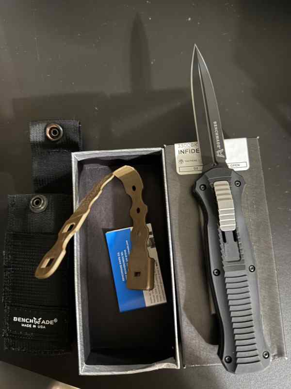 WTT / Benchmade OTF Knife 