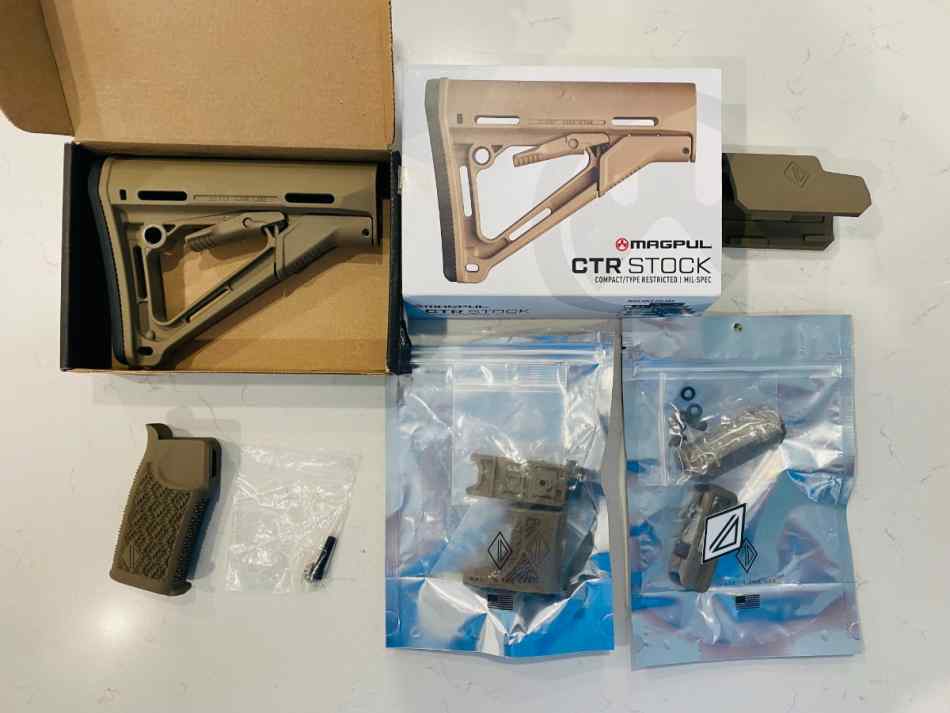 AR/AK Accessory Bundle (FDE)