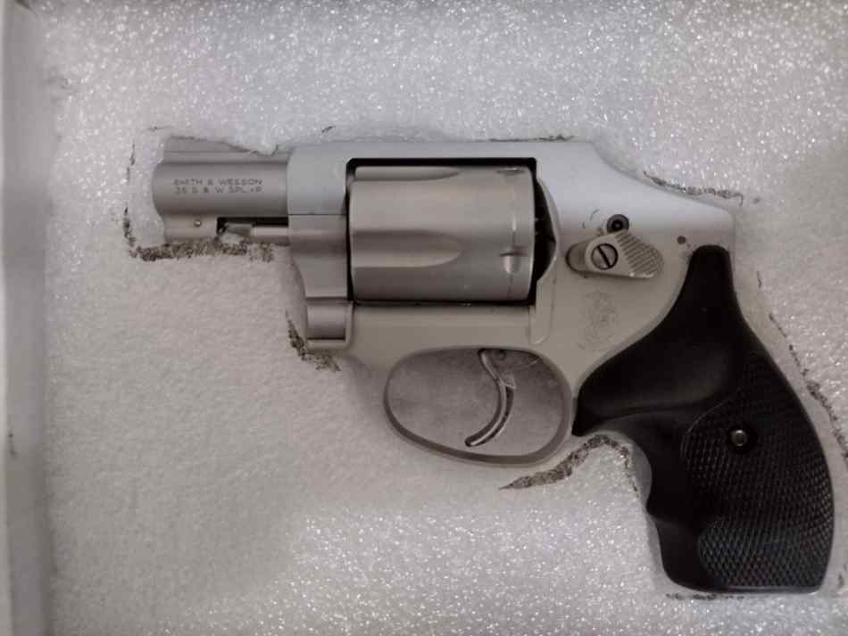 s&amp;w 638 bodyguard .38 special airweight