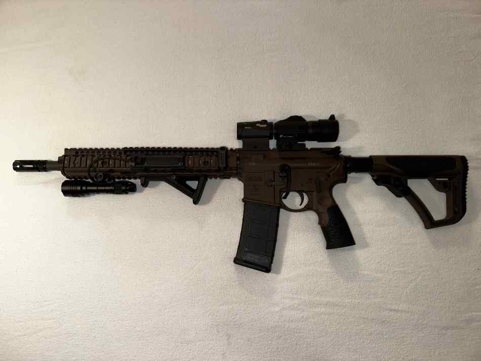 Daniel Defense M4A1 Mil Spec+ AR-15 5.56