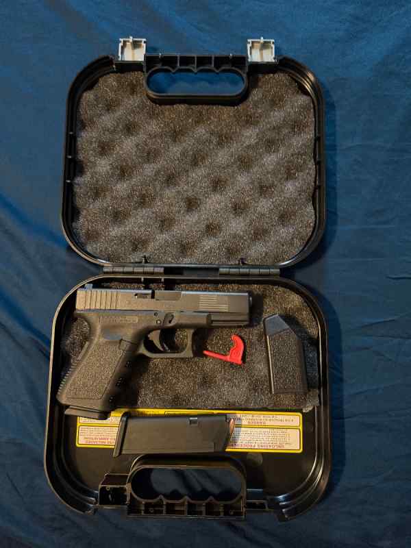 Glock 19 $499 Like new