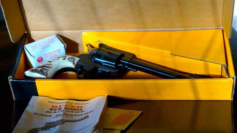 Ruger New Model (older) Blackhawk Convertible New