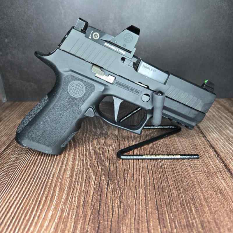 RXP Compact 2.jpg