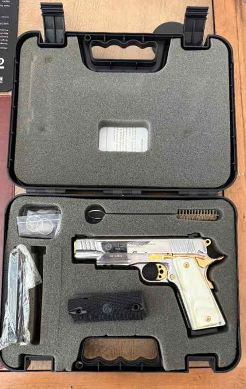 Taurus PT 1911 AR