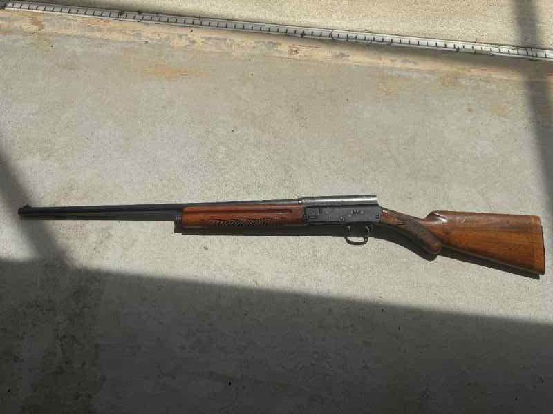 BROWNING AUTO 5 SWEET 16 BELGIUM MADE 1950s