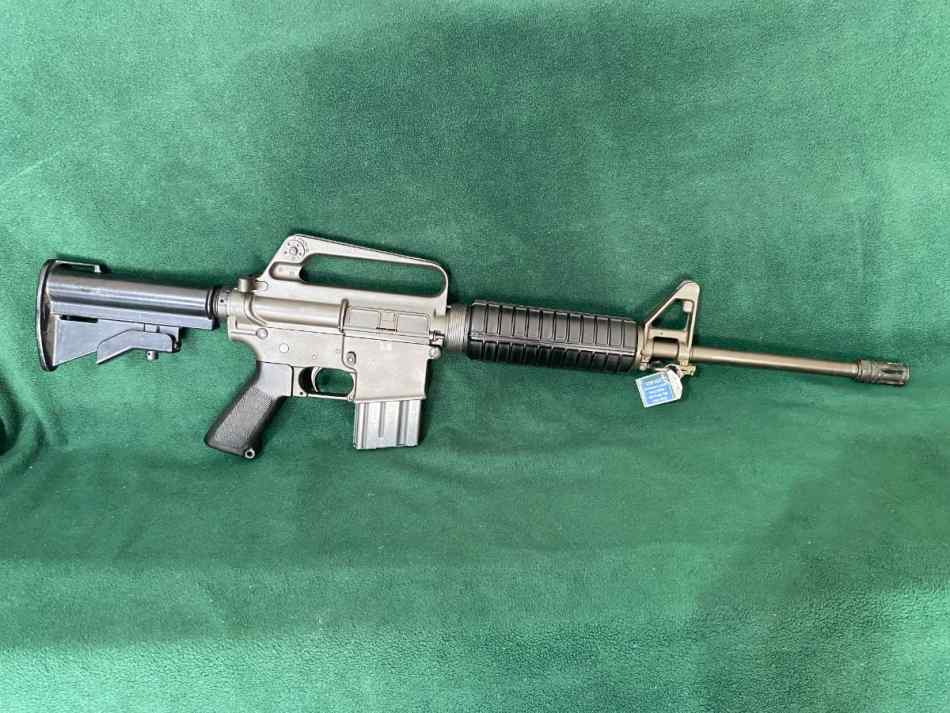 AR15 - View of Right Side.jpg