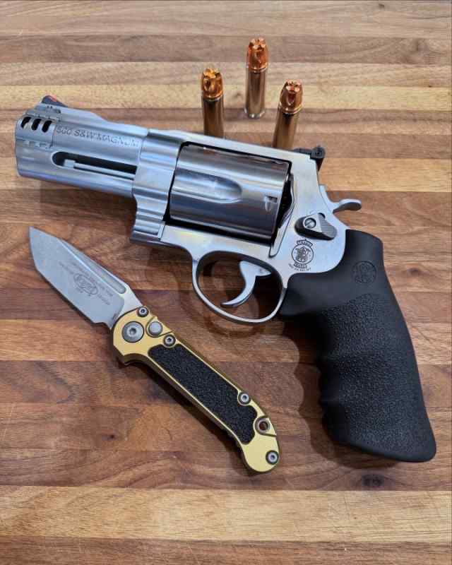 Smith and Wesson .500