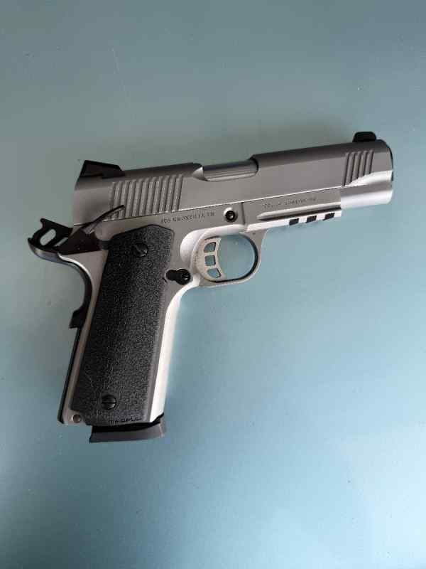Tisas stainless steel 1911 carry 4.25” 45 ACP