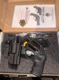 Lcr 9mm.jpg
