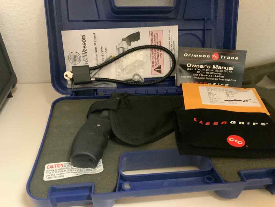 S &amp; W MODEL 642