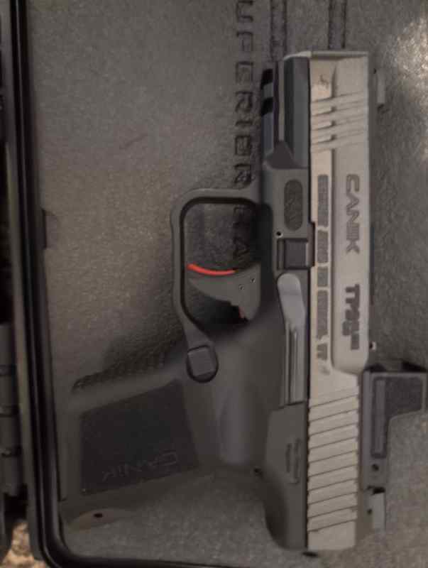 Canik TP9SC With SIG Romeo Zero