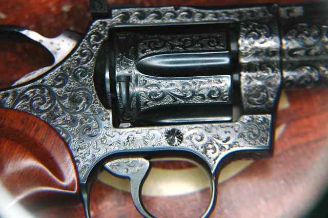 Custom Engraved Colt Diamondback.3.jpg