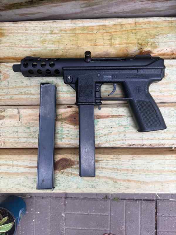 Tec9 
