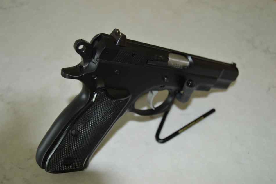CZ75B 9mm Beretta 92 Clone