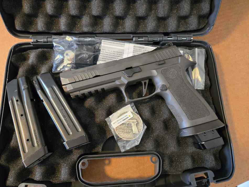 SIG SAUER X5 Legion