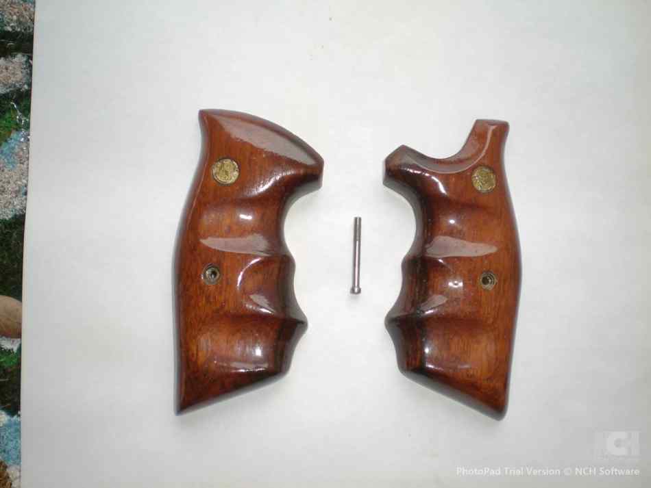 SMITH GRIPS 3.jpg