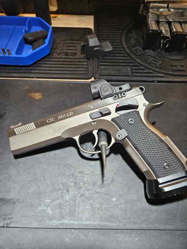 CZ Custom Shop AO1-LD RMR Optic Cut