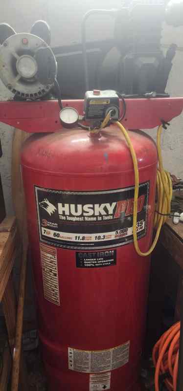 Air compressor 