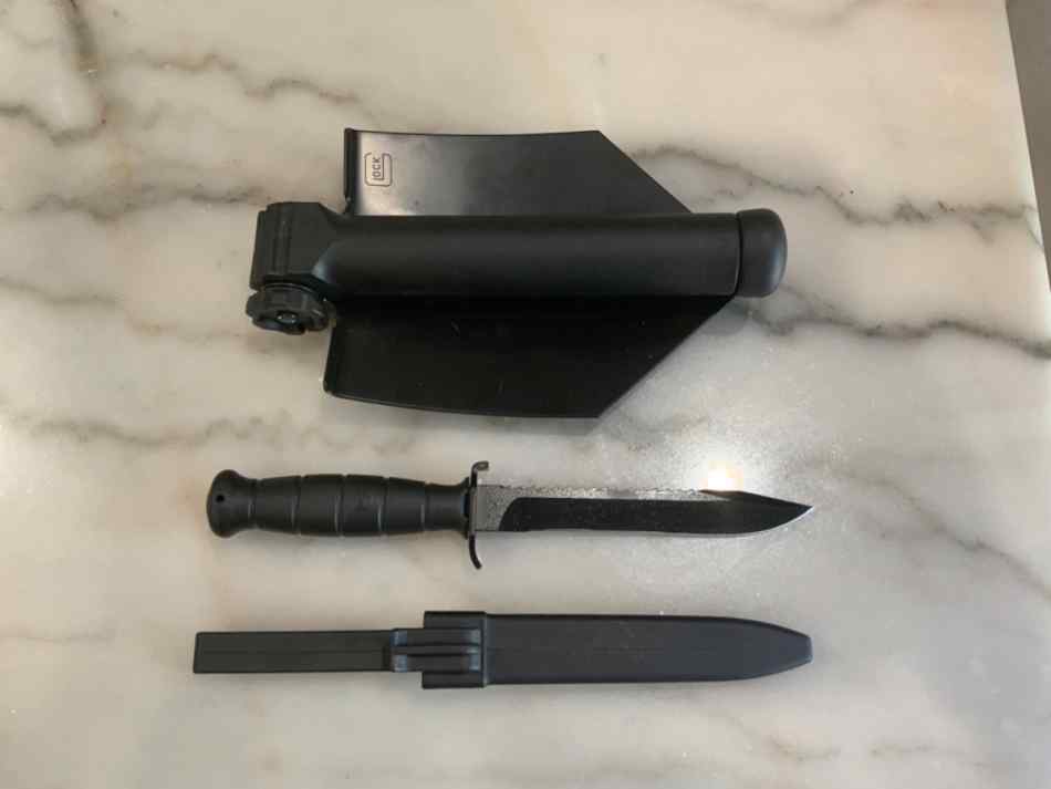 Glock Trenching Shovel and Field Knife