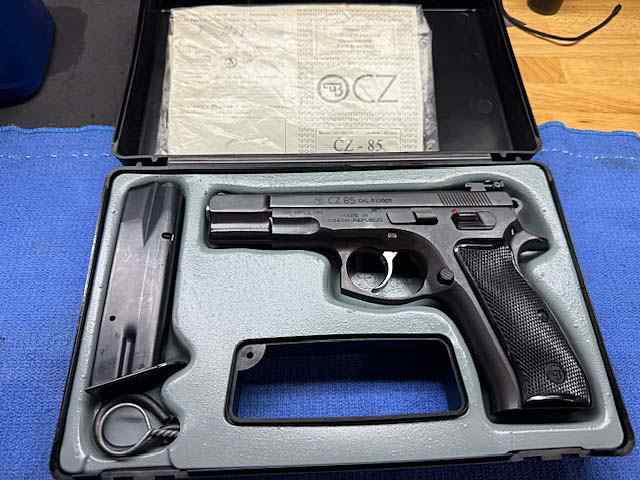 cz85-2.jpg