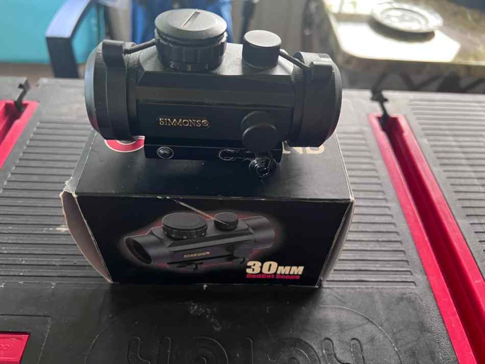 Simmons Red Dot  30mm tube /   Orange City