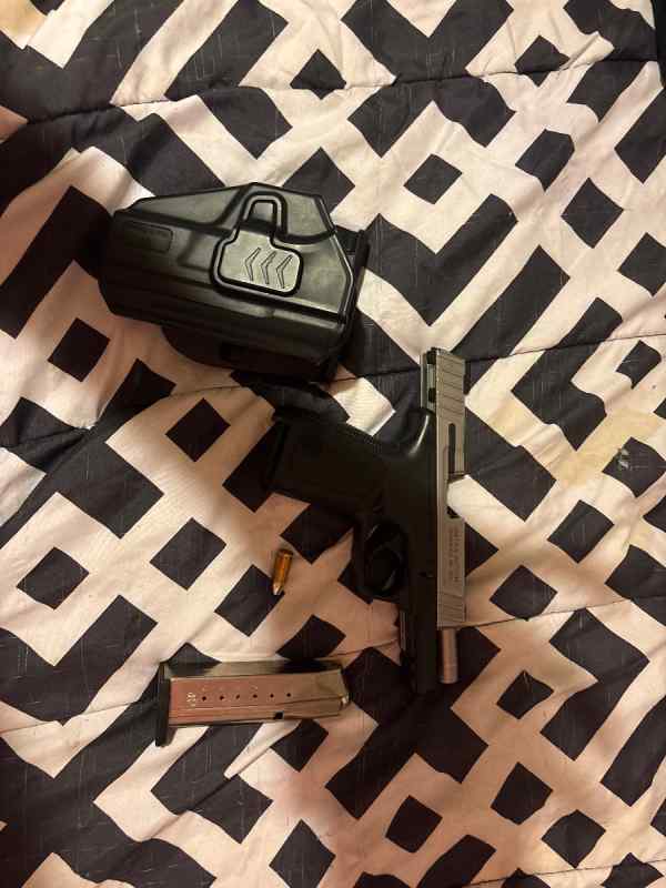 Smith and Wesson sd9ve 9mm