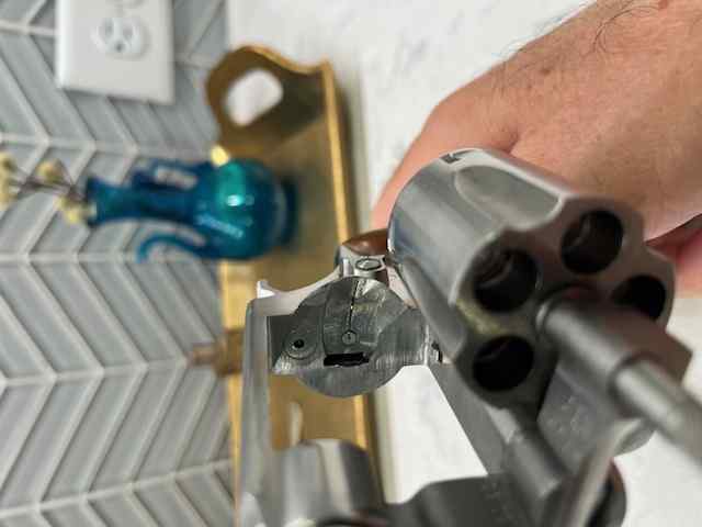 Model 60 cylinder open.jpg