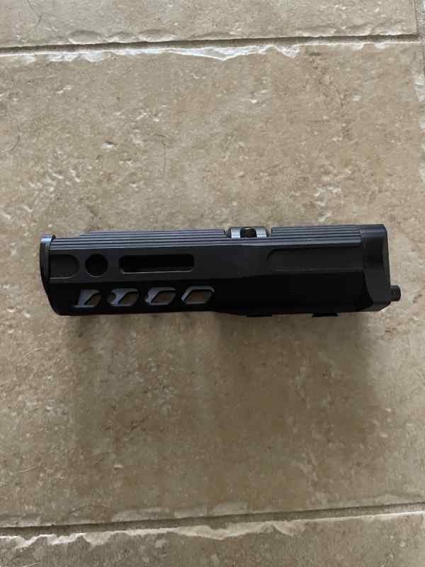 SLR Yugo M92 rail 