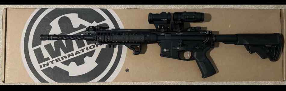 LWRC IC-ENHANCED AIMPOINT M5s 3x BNIB