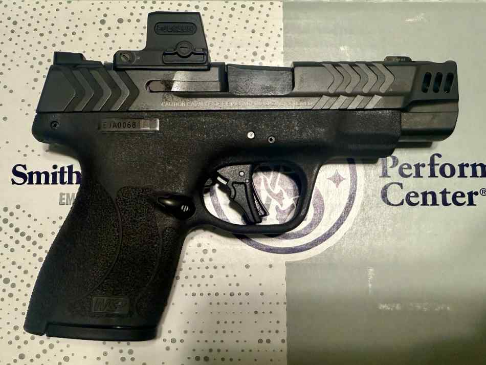 S&amp;W Shield Plus Carry Comp Holosun EPS Carry