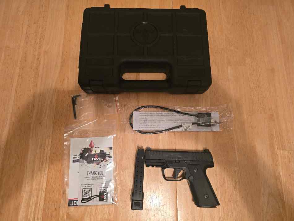 IWI Masada Slim Commander ELITE 9mm Aluminum Frame