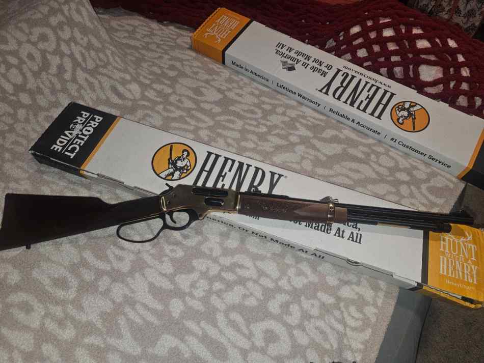 HENRY LEVER ACTION GOLDEN BOY BIG .45-70 BRAND NEW