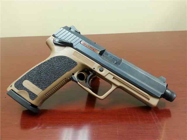 H&K USP Tactical 45 Tan FDE.5.jpg