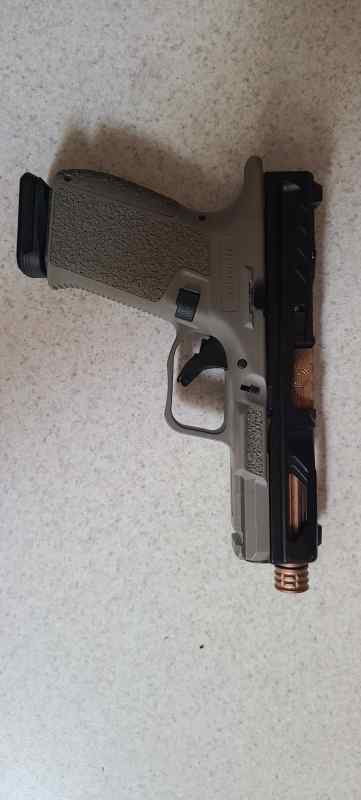Glock 19