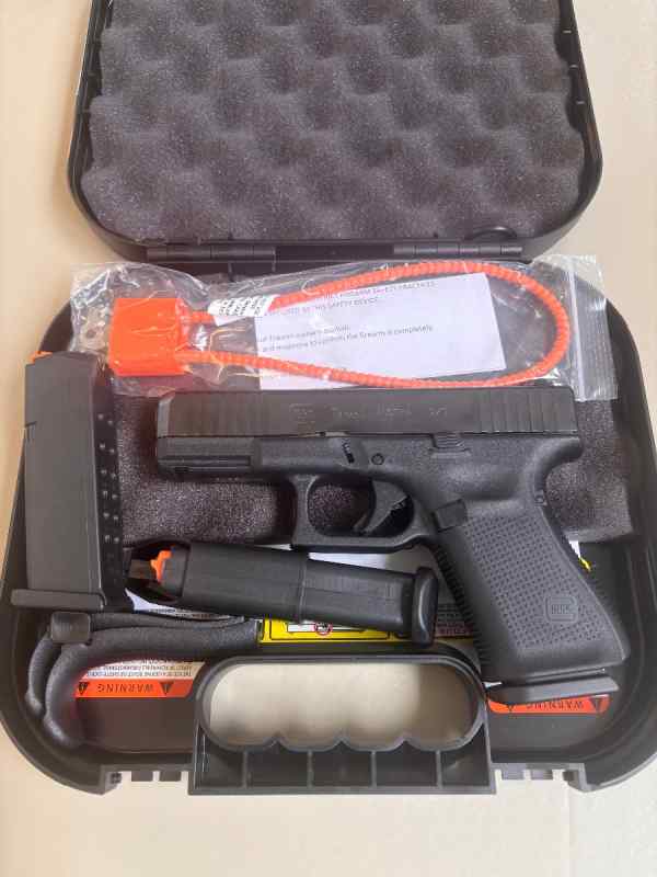 LNIB Glock 19 Gen5