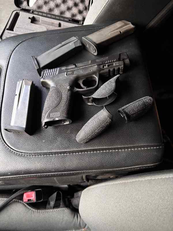 Smith&amp;Wesson M&amp;P2.0 .45 ACP 