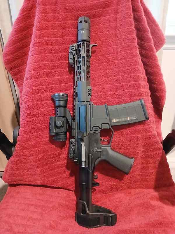 7.5 INCHES KULAS AR 15 PISTOL IN 5.56